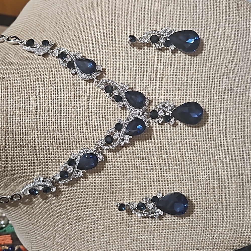 Bri-Love  Wedding Jewelry